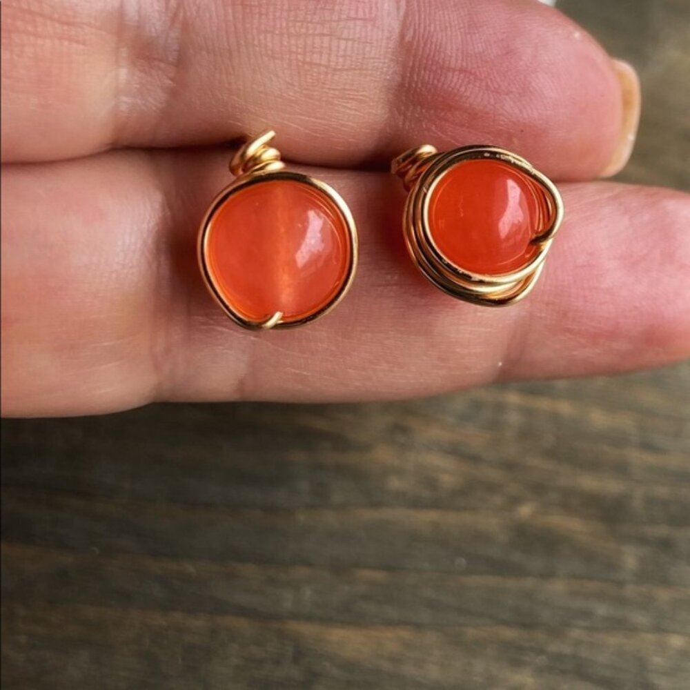 DOPAMINE + orange jade stud  earrings in gold